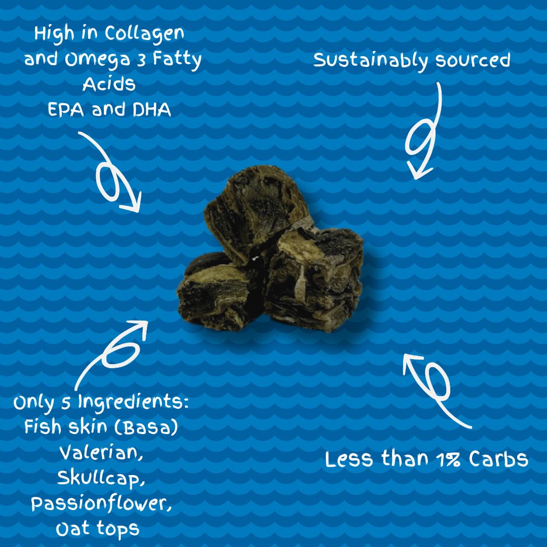 Pet Natural Dogeatus Fish Skin Treats - Calming Herb Mix Cubes - 500g